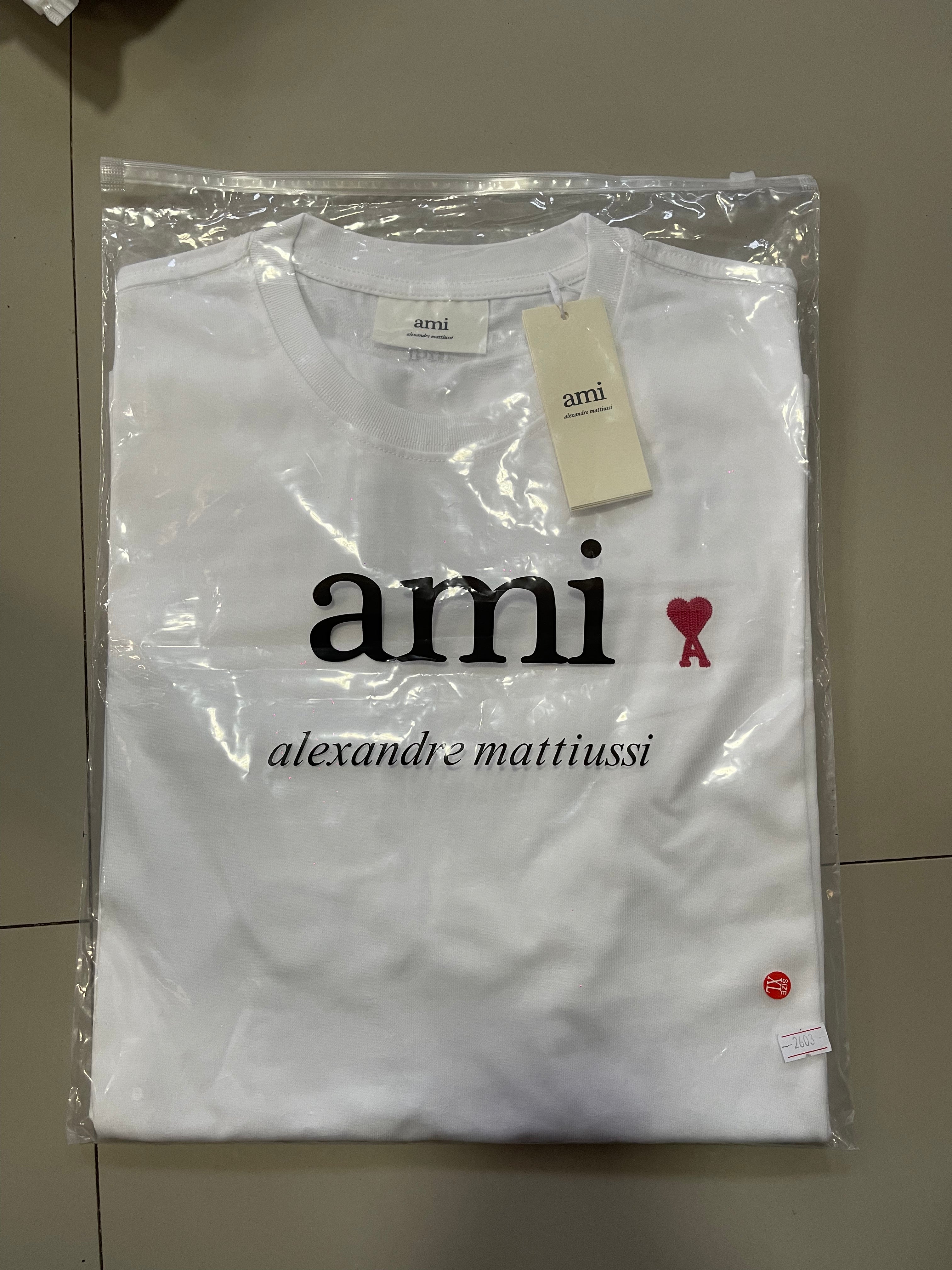 AMI small logo tee white