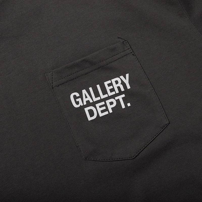 Gallery Dept. small logo POCKET tee