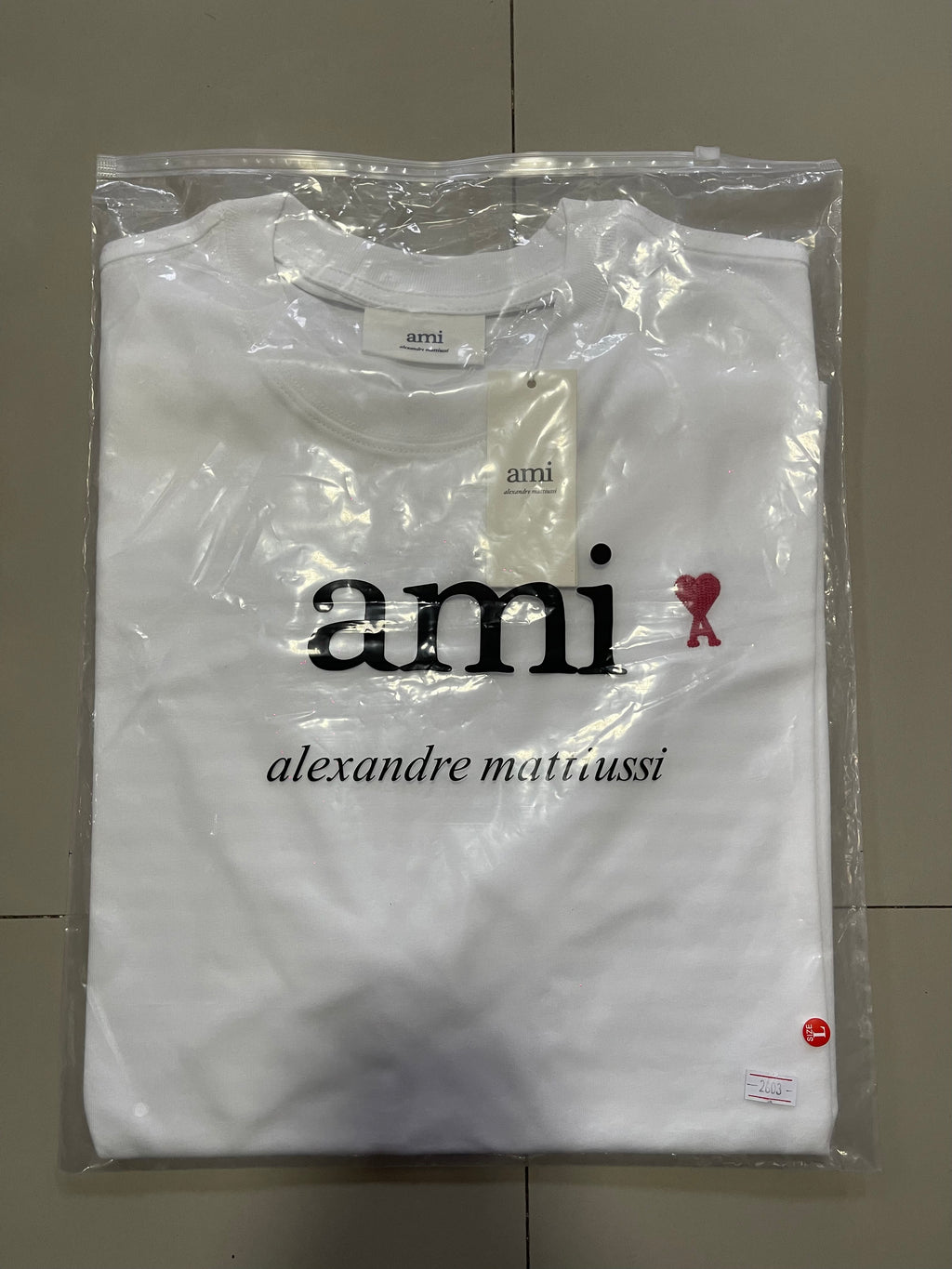AMI small logo tee white