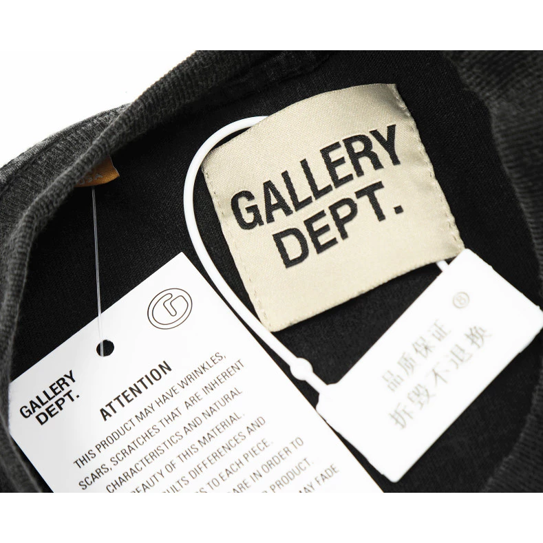 Gallery Dept. STATUE tee