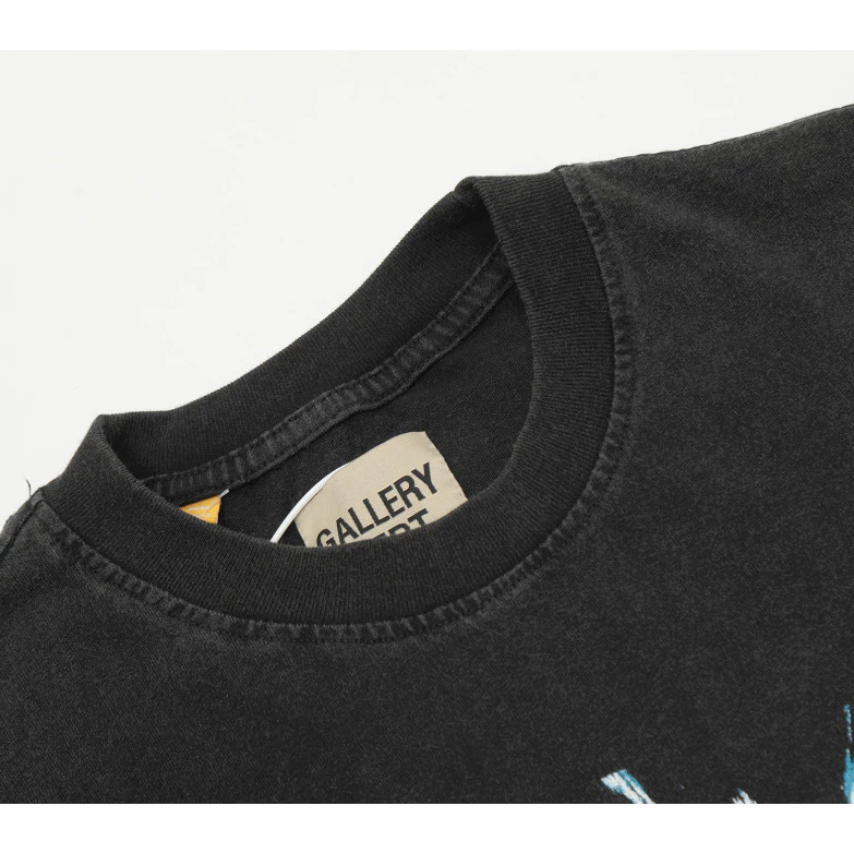 Gallery Dept. STATUE tee